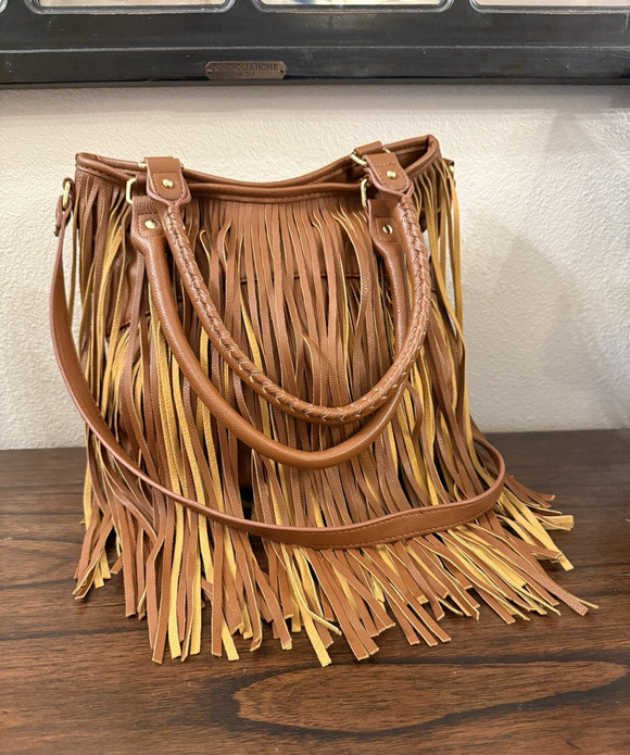 Steve Madden Handbags - Steve Madden Tan Crossbody Fringed Tote Bag Snap Closure Adjustable Strap